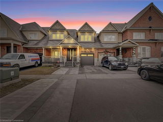 106 Naperton Drive