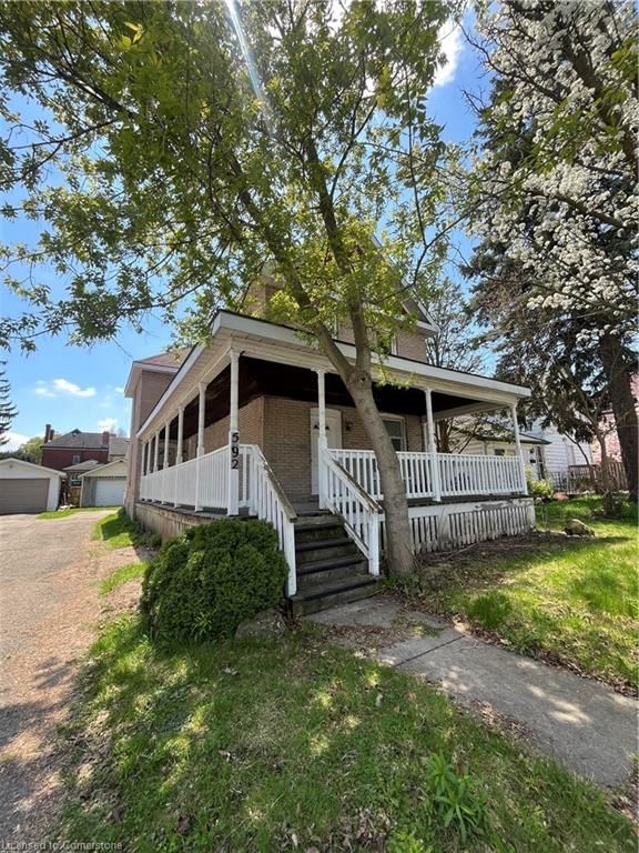 1 - 592 Peel Street