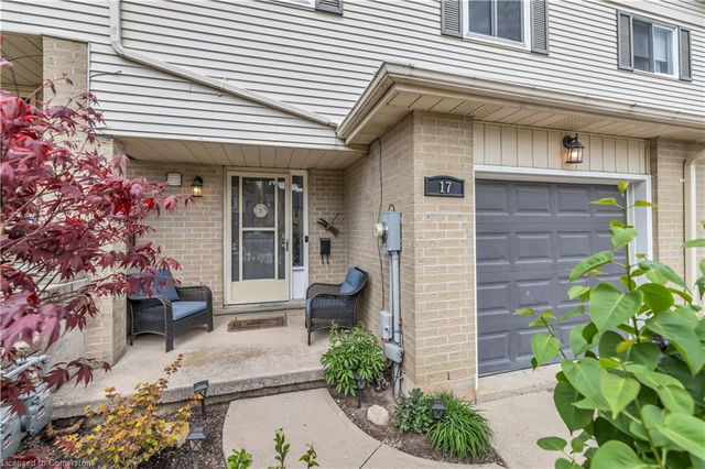 17 Lindsay Road