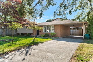 130 Shea Crescent
