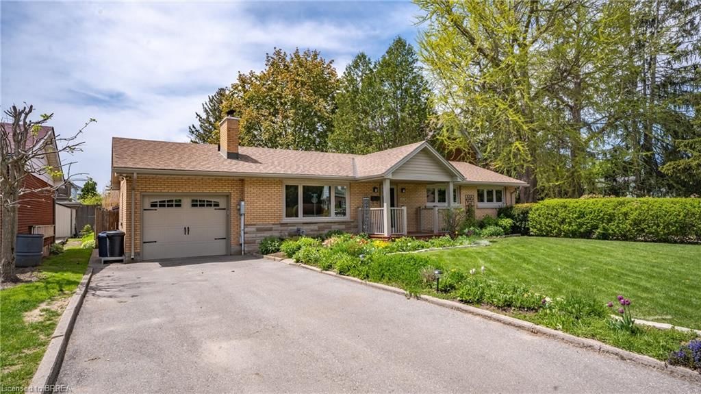 Single Family Residence for sale at 283 Erie Avenue, Brantford, Eagle Place West, N3S 2H5 - MLS: 40727886