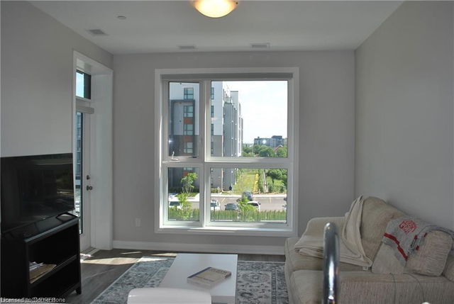324 - 95 Dundas Street