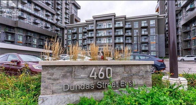 1007 - 460 Dundas Street
