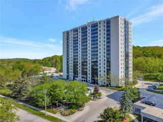 909 - 35 Green Valley Drive