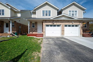 4 Mountain Laurel Crescent