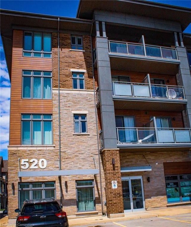 404 - 520 North Service Road