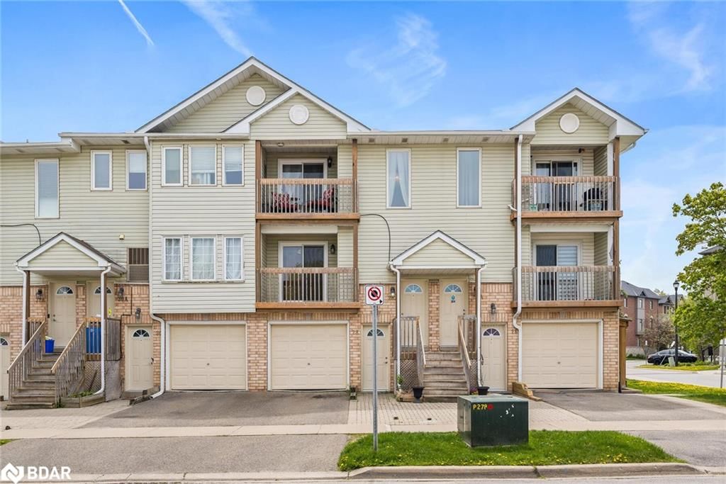 Row/Townhouse for sale at 28A Stewart Maclaren Road, Georgetown, GE Georgetown, L7G 5L9 - MLS: 40728364