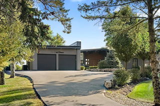56 Oak Avenue