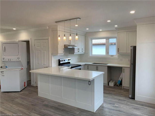 Upper - 114 Warren Avenue