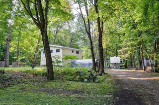 7468 Ash Crescent