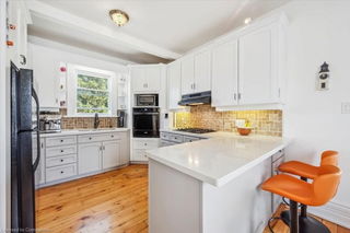 572 Woolwich Street