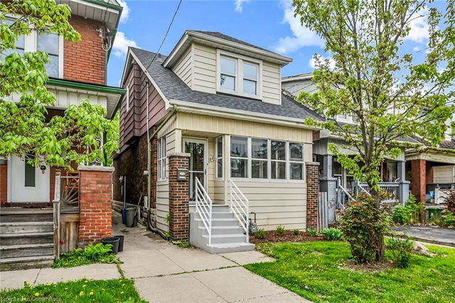 35 Edgemont Street