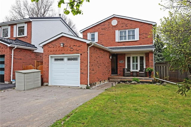3141 Sandcliffe Court
