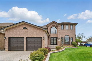 3 Knights Court