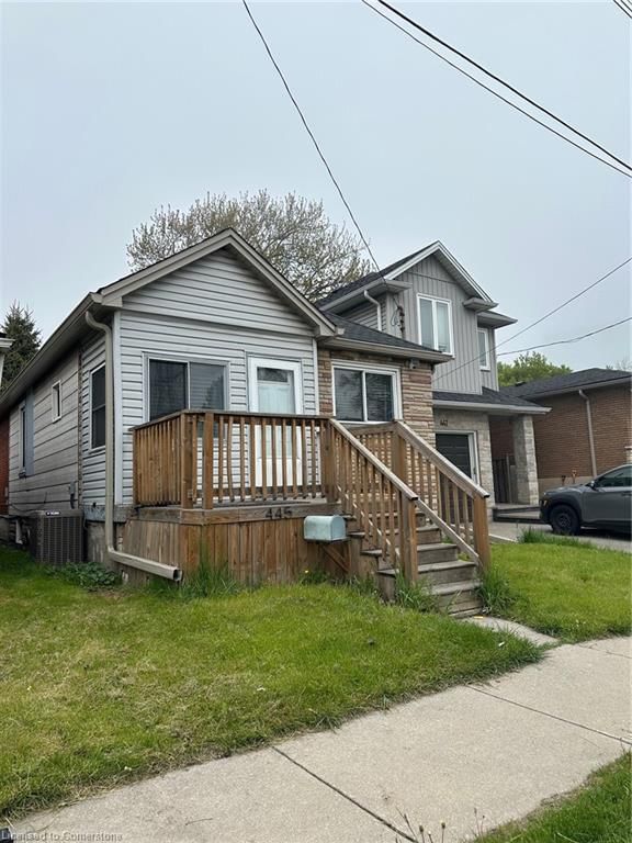 445 Paling Avenue
