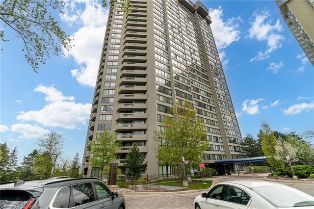 204 - 65 Skymark Drive