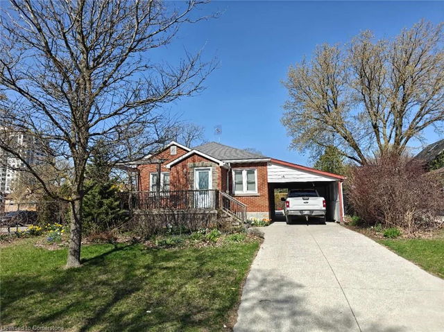 18 Dunbar Road