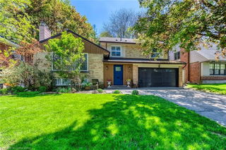 29 Pinehurst Crescent