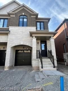 1415 Oakmont Common