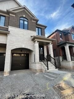1415 Oakmont Common