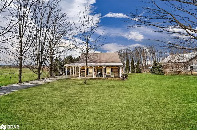 1424 Klondike Pk Road