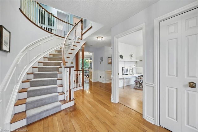 2025 Foster Court