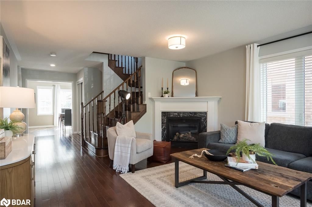 Single Family Residence for sale at 292 Giddings Crescent, Milton, SC Scott, L9T 7A9 - MLS: 40729223