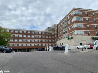319 - 1415 Lawrence Avenue
