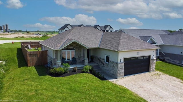 37 Lorne Street W