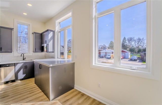 1 - 77R West 4th Street