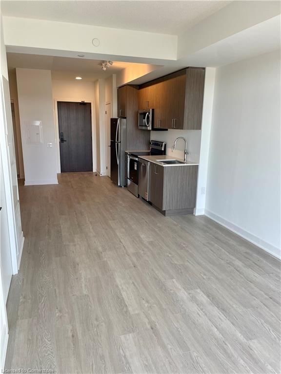 1403 - 2782 Barton Street
