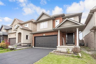 115 Pelech Crescent