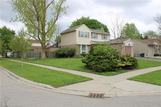 56 Trailwood Crescent