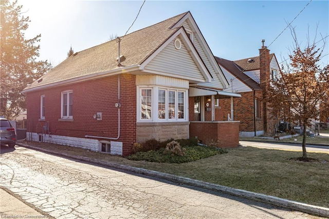 19 Woodbridge Road
