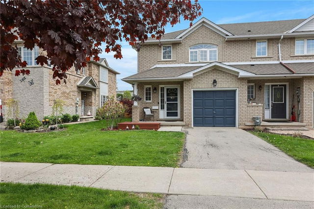 48 Magnolia Crescent