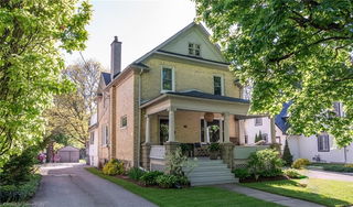 250 Peel Street