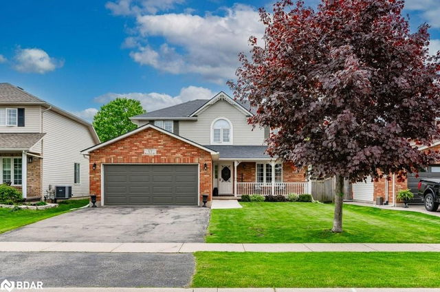 47 Dunrobin Drive