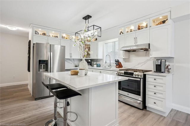 3 Pine Ridge Drive