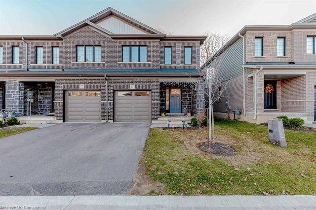 77 Woodedge Circle