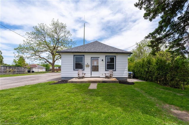 9 Curtis Avenue