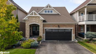 76 Cauthers Crescent Crescent
