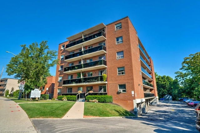 17 - 2373 King Street E