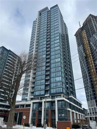 204 - 15 Wellington Street
