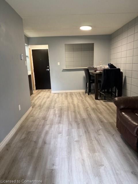 Room2
