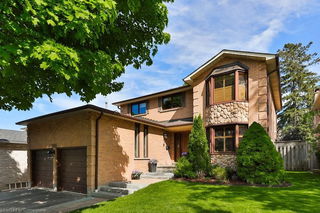 1910 Stoneybrook Court