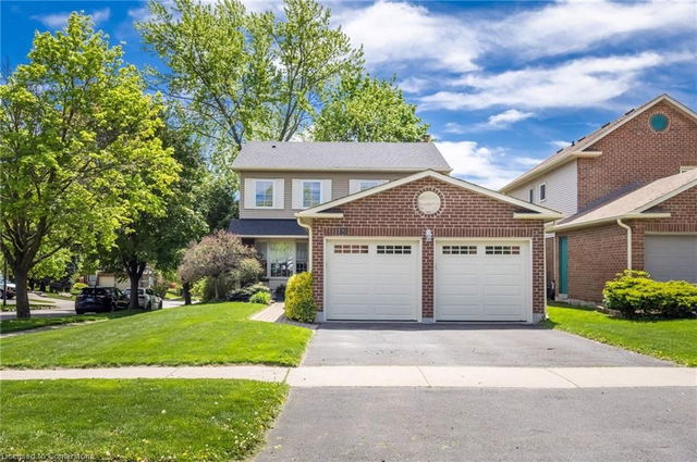 1138 Pebblestone Crescent