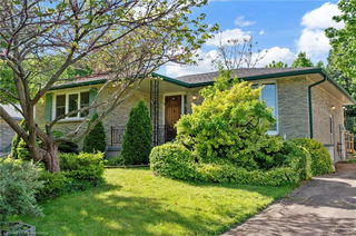 8 Grenada Drive