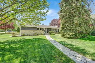1169 Wildfield Crescent