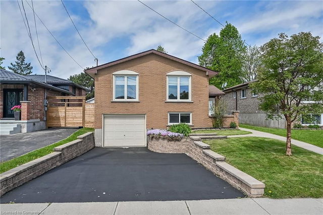567 Queen Victoria Drive