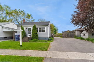 13 Shakespeare Avenue